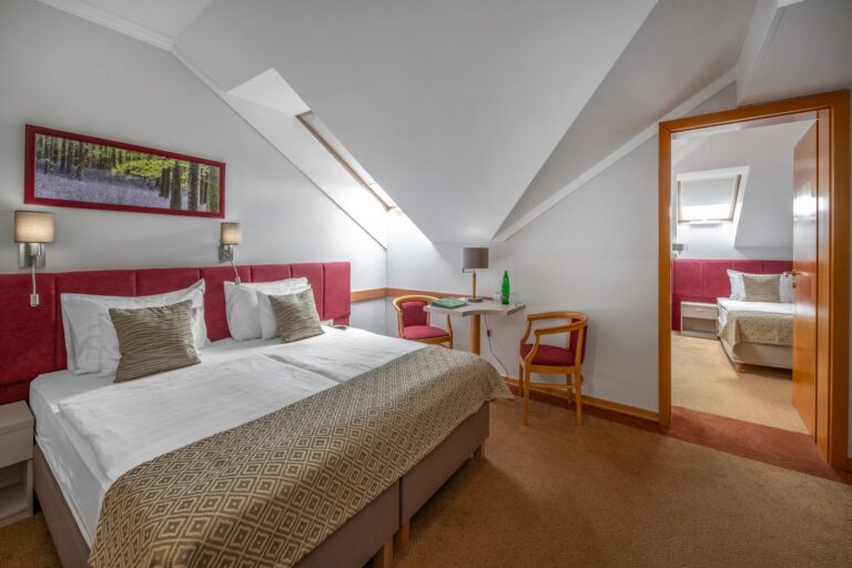 kétágyas erkélyes